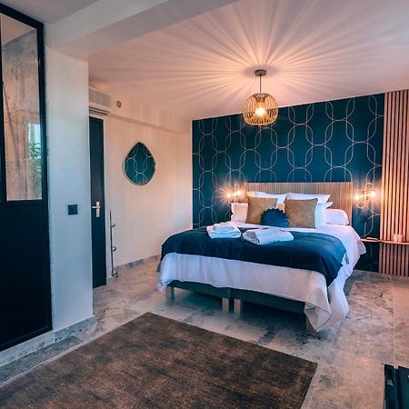 Les Suites De L'Etang Cucuron Extérieur photo